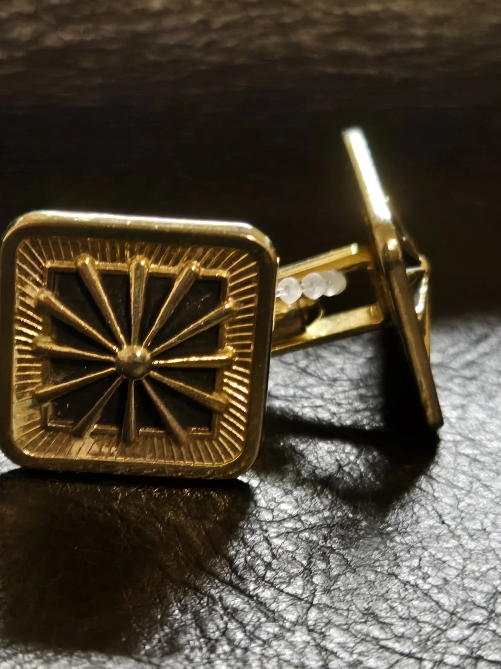 Cuff Links VINTAGE Gold Tone and Enamel Square Makers Mark 